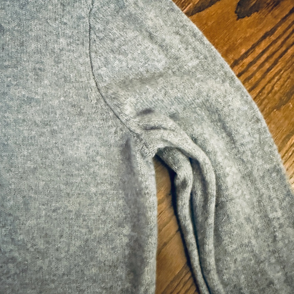 Black Brown Men's light Heather blue quarter Zip Sweater - Picture 4 of 8